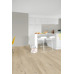 ПВХ плитка Quick-Step Alpha Vinyl Medium Planks Дуб хлопковый бежевый AVMP40103 - фото в интерьере