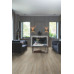 ПВХ плитка Quick-Step Balance Click Plus Серо-бурый шёлковый дуб BACP 40053 - фото в интерьере